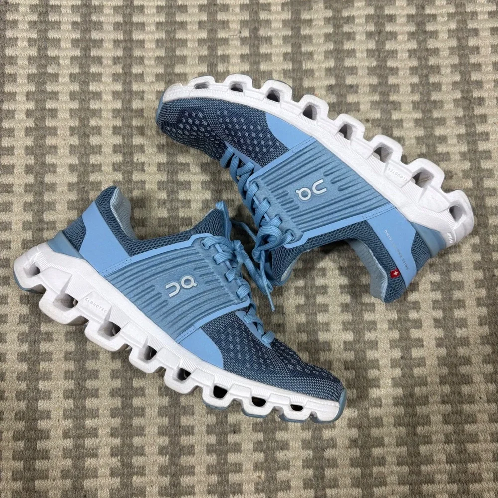 On Cloudswift Womens Running Shoes Blue White 41.99578 Size 5